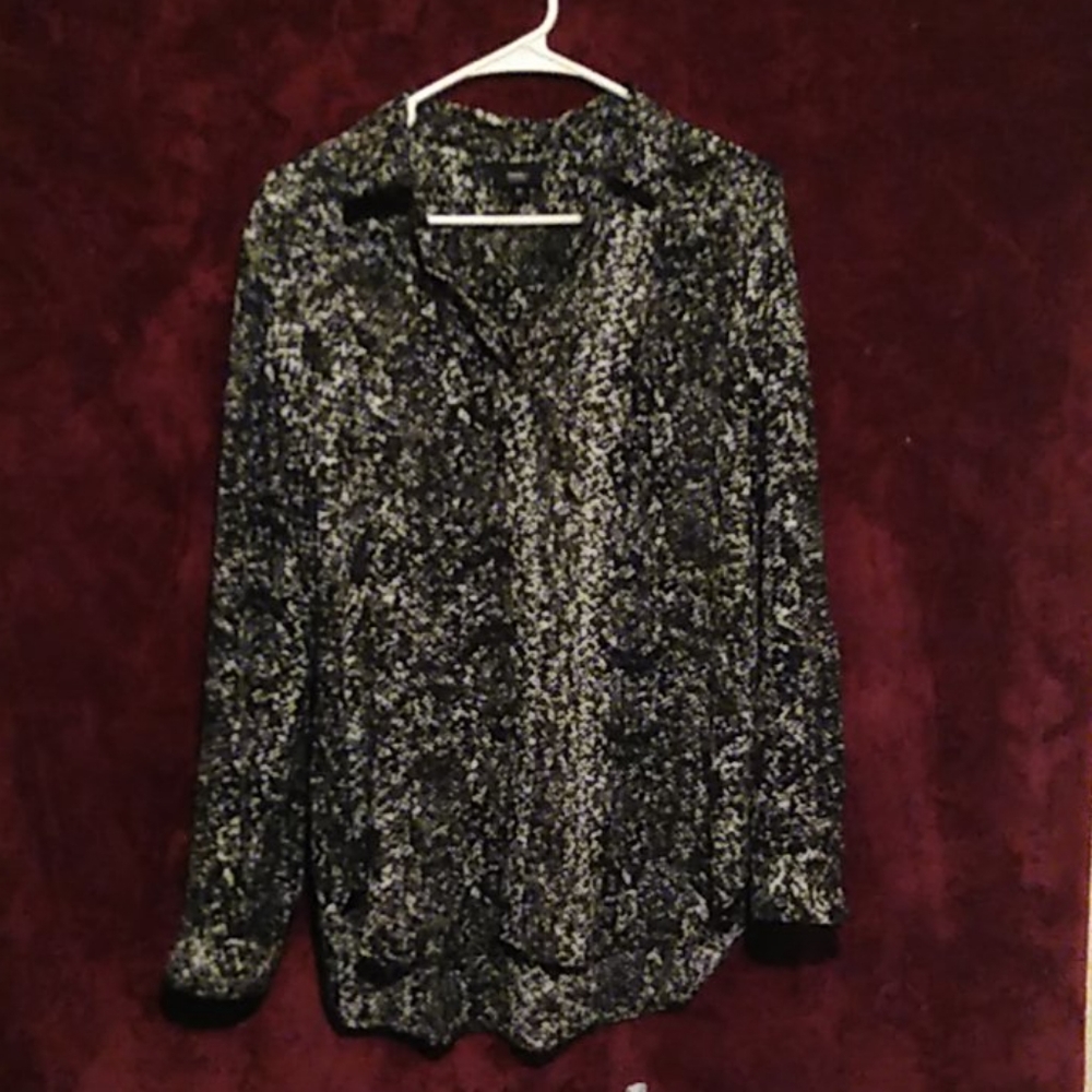 Women's shirt